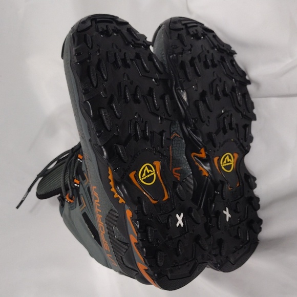 NWOB La Sportiva Carbon/Hawaiian Sun Ultra Raptor II Mid Wide GTX Boot Size 6
